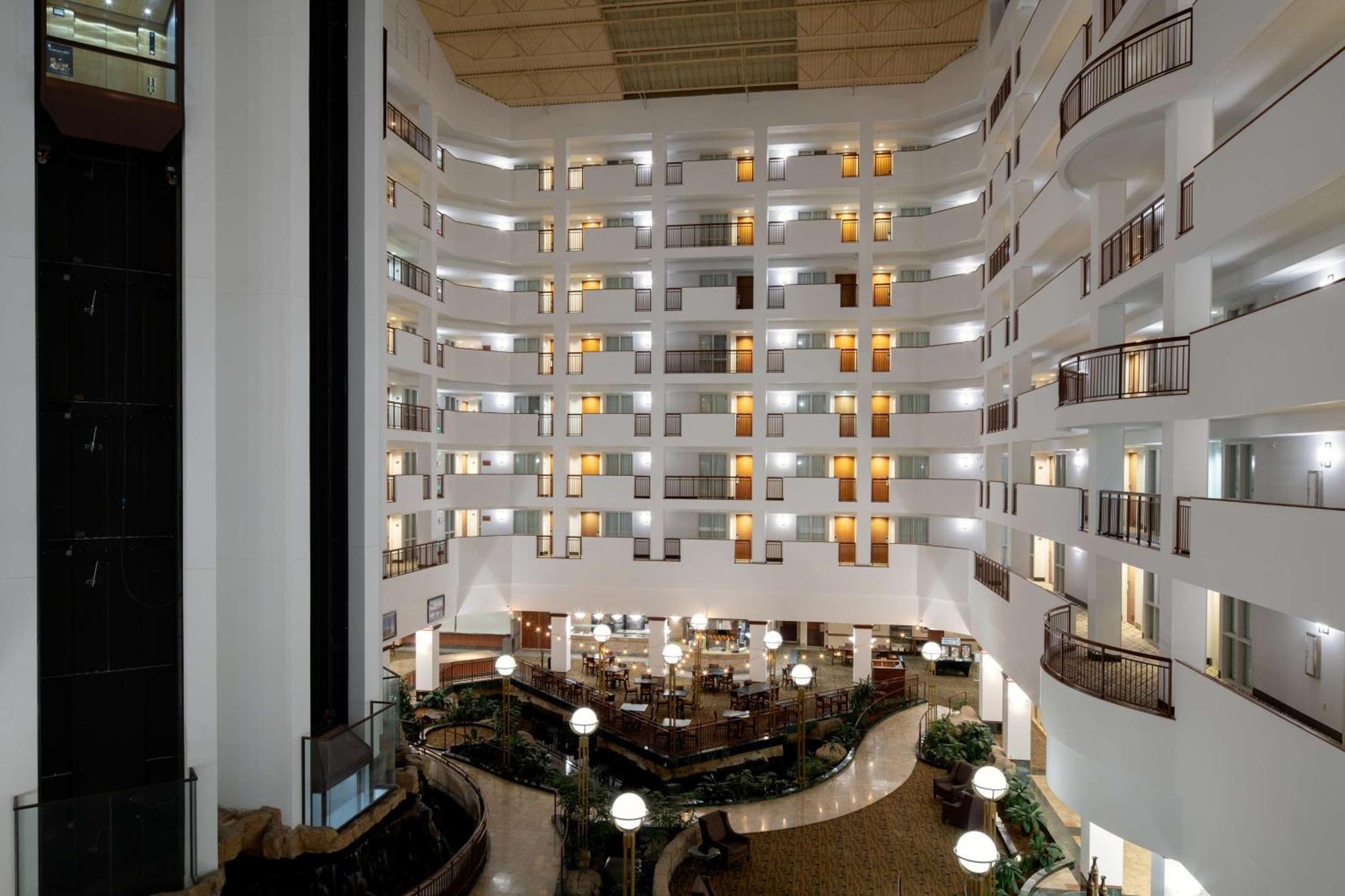 Embassy Suites By Hilton Portland Airport Extérieur photo