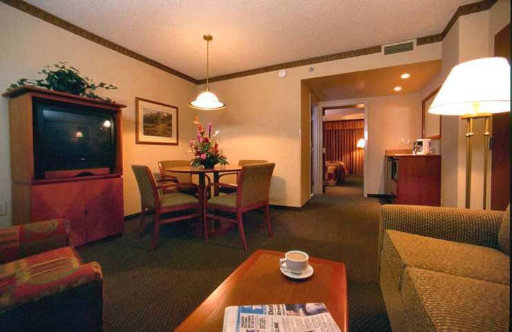 Embassy Suites By Hilton Portland Airport Chambre photo